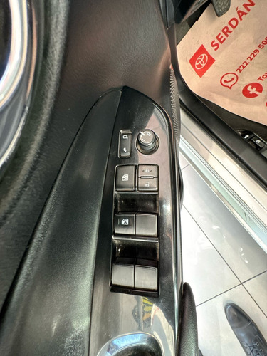 Toyota Yaris 1.5 5p S At Cvt