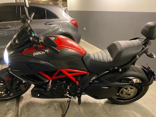 Ducati Diavel Carbon