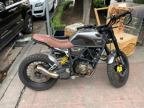 Motocicleta Doble Propósito Mb Hornet 250cc R Line 2022