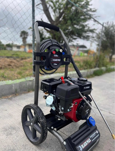 Hidrolavadora 3100psi Black Max (Usado)