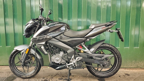 Bajaj Rouser Ns200