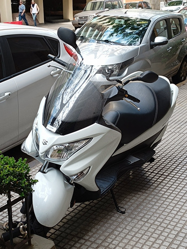 Suzuki Burgman 200