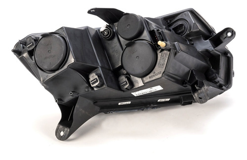 Imagen 2 de 4 de Optica Del Renault Sandero Stepway 1.6 Rip Curl 105cv