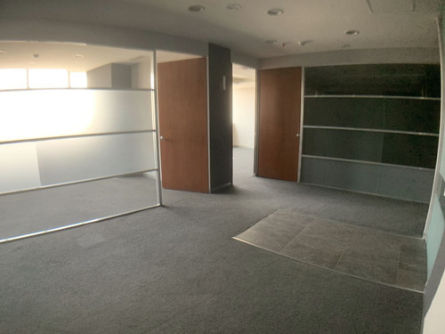 Oficina En Renta En Lomas Altas Torre Quadrata (m2o2442)