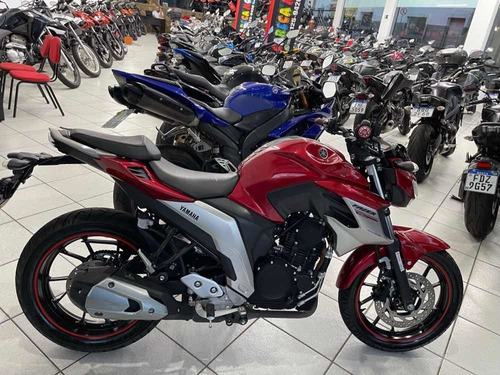 Imagem 1 de 8 de Yamaha Fazer 250