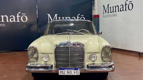 Mercedes Benz 220se