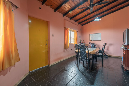Imagen 5 de 14 de Casa A La Venta 2 Dormitorios Empalme