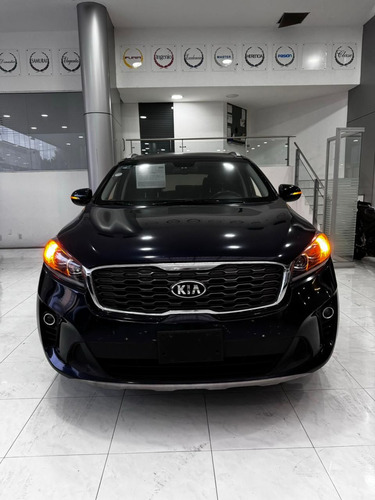 Kia Sorento 3.3 V6 Ex Pack Piel 7 Pasajeros At
