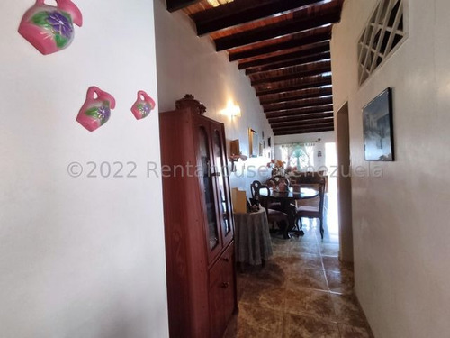 Imagen 3 de 30 de Casa En Venta Zona Norte Barquisimeto Lara Rah. 23-105895 // Invierta Seguro Con Rentahouse//