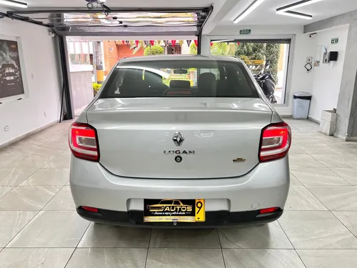 Renault Logan Mt 2022