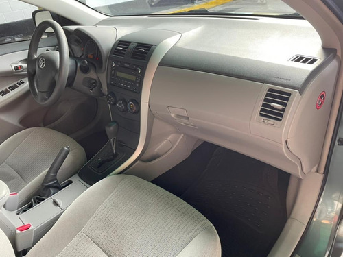 Imagen 8 de 15 de Toyota Corolla Xei 1.8