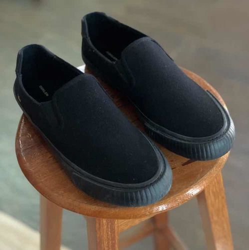 Tênis Canvas Slip Preto Osklen