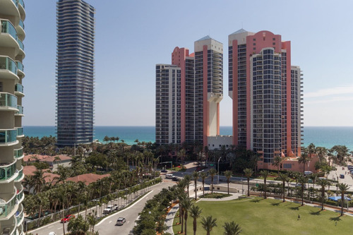 Imagen 1 de 15 de Miami Beach (north) Excelente Condo Con Vista Al Mar!!!!