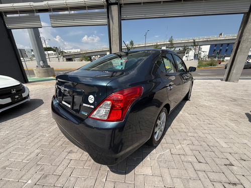 Nissan Versa 1.6 Advance At