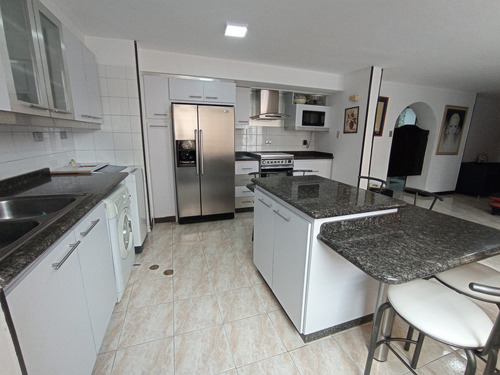 Imagen 8 de 26 de Venta Apartamento Colinas De Bello Monte 89m2, 3h/2b/2e