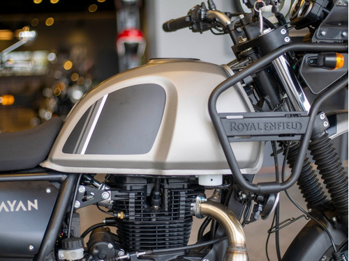 Imagen 9 de 25 de Royal Enfield Himalayan Gravel Grey