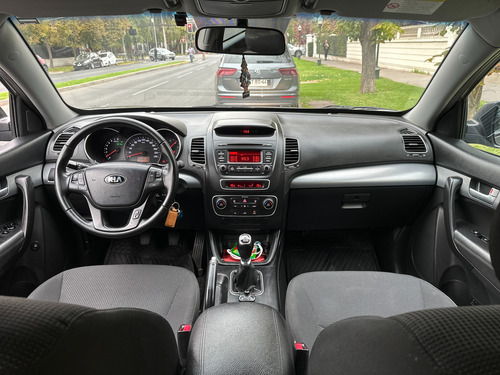 Kia Sorento Ex 7S Dsl 6Mt 4X2