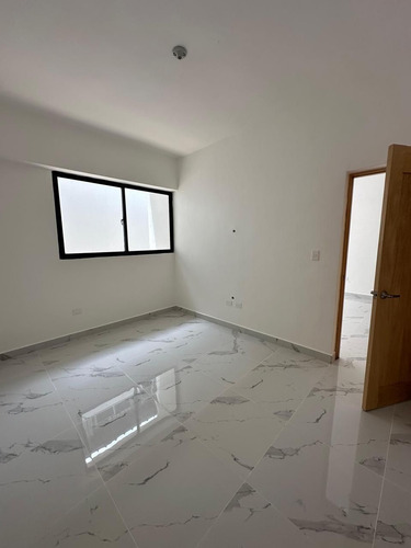 Apartamento Cerce De Intec De 1 Habitacion