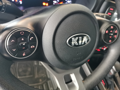 Imagen 11 de 13 de Kia Soul Lx 0870