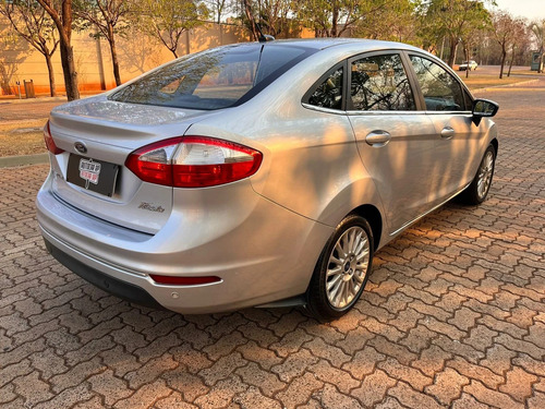 Ford Fiesta 1.6 TITANIUM PLUS SEDAN 16V FLEX 4P POWERSHIFT