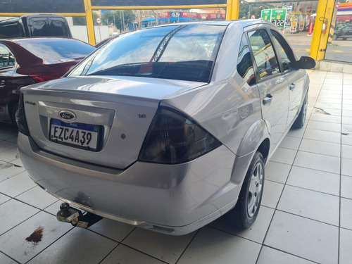 Ford Fiesta 1.6 Rocam Se Flex 5p