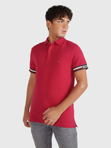 Polo Roja Con Franjas En Manga Tommy Hilfiger Hombre