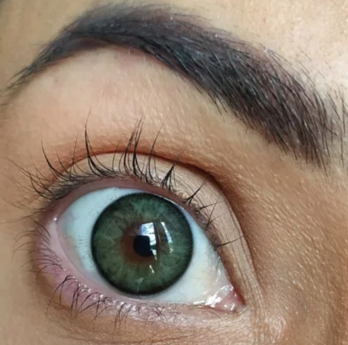 Imagen 2 de 9 de Siesta Black Bliss Khaki - Lentes De Contacto