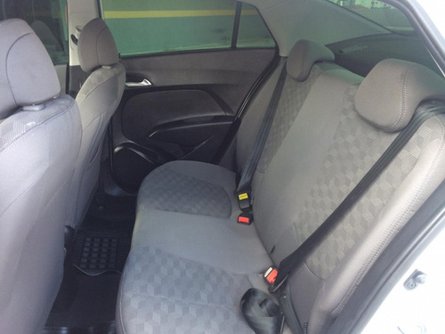 Hyundai Hb20s 1.6 Comfort Plus Flex 4p 2018