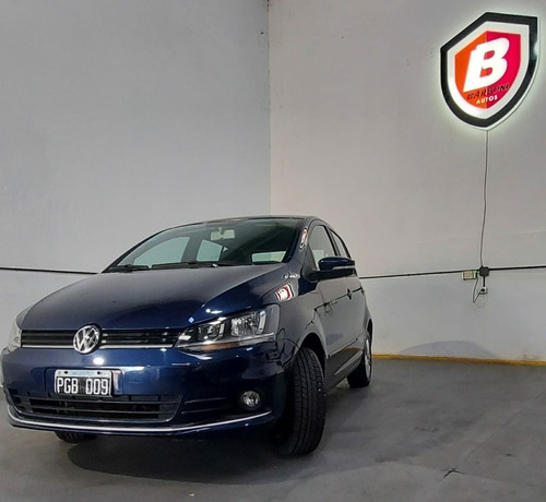 Imagen 1 de 9 de Volkswagen Fox 2015 1.6 Confortline Saf
