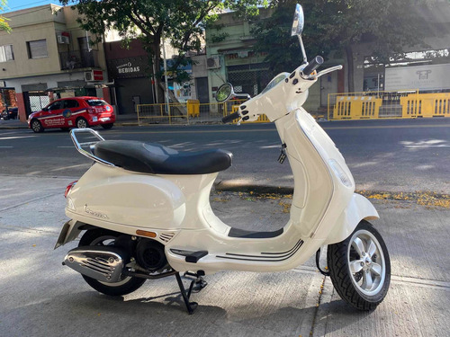 Imagen 3 de 12 de Vespa Vxl 150
