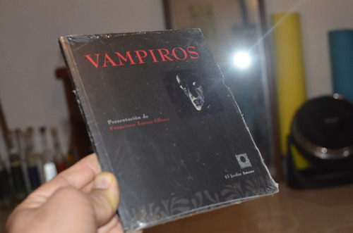 Vampiros Presentación Francisco Torres Oliver