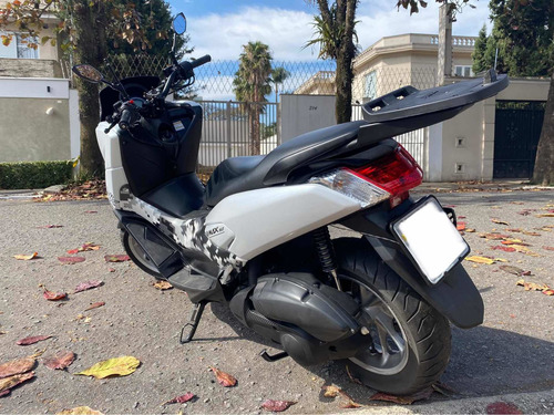 Imagem 4 de 8 de Yamaha Nmax 160