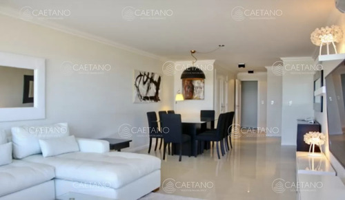 Apartamento 3 Dormitorios Punta Del Este