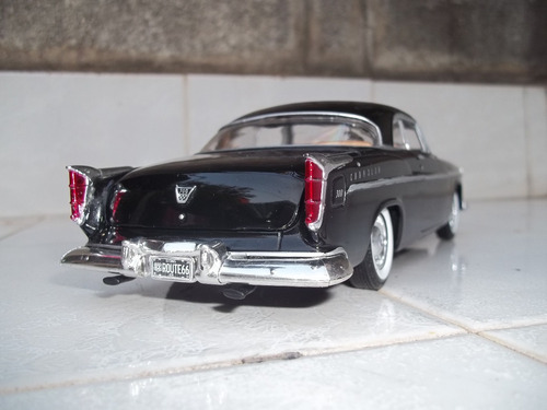 Chrysler C300 1955 Motormax 1/24