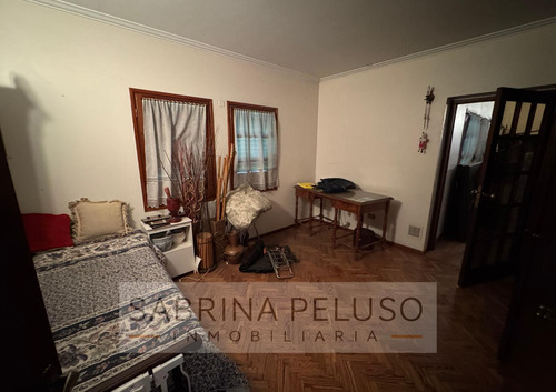 Venta Casa 7 Ambientes Moreno Centro
