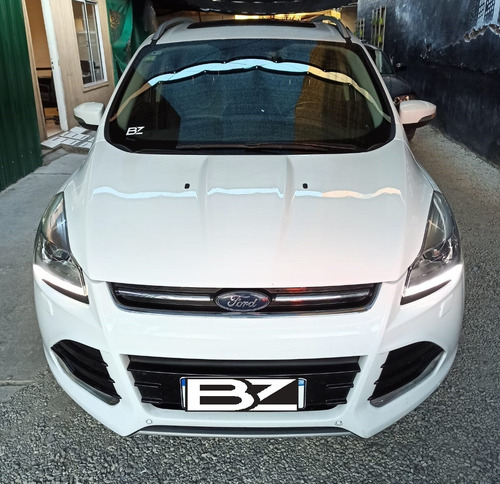 Imagen 5 de 8 de Ford Kuga Titanium 2.0l Ecoboost Awd Modelo 2016