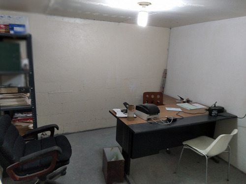 Vendo Fabrica De Pinturas En Pleno Funcionamiento, Galpón, Fondo De Comercio Y Patente.