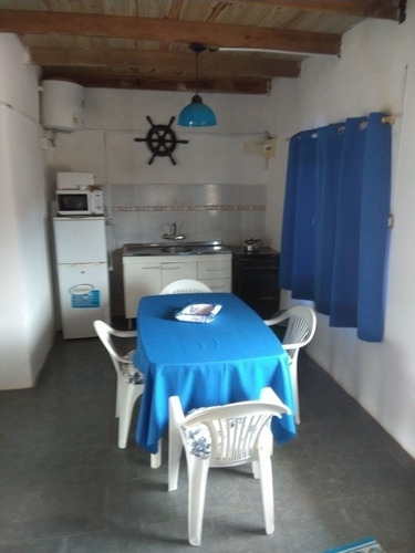Imagen 3 de 14 de Casa Para 4 Personas