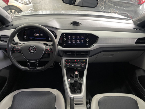 Volkswagen T-Cross 1.4 250 TSI TOTAL FLEX HIGHLINE AUTOMÁTICO