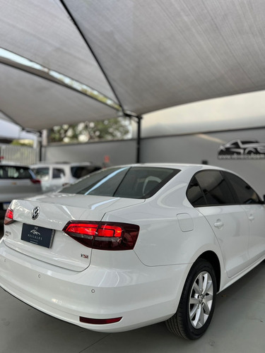 Volkswagen Jetta JETTA Trendline 1.4 TSI 16V 4p Aut.