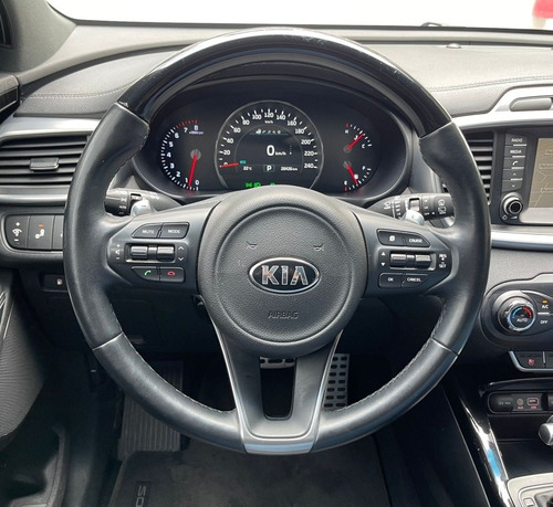 Imagen 12 de 15 de Kia Sorento 2017 3.4 3.3l Sxl Awd At.3