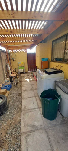 Se Vende Inpecable Casa En Cond. Magnolio (97862)