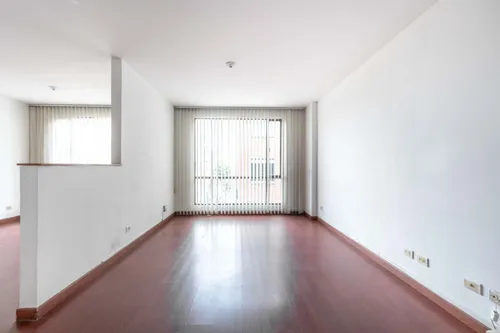 Oficina En Arriendo En Porciúncula. Cod A14391