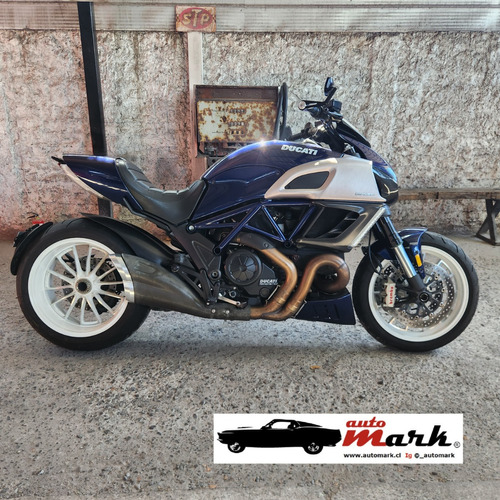 Ducati Diavel 2014