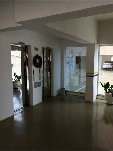 Imagem 7 de 14 de Apartamento - Padrão, Para Venda Em Uberlândia/mg - 8989