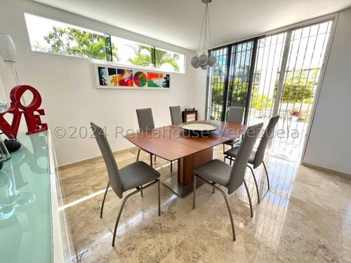 Venta De Casa Lomas De La Lagunita