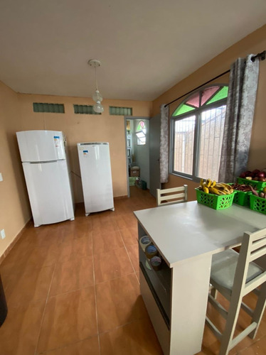Imagem 14 de 15 de Casa A Venda Com 3 Quartos No Bairro Jardim Itaguacu Em Florianopolis - V-82137