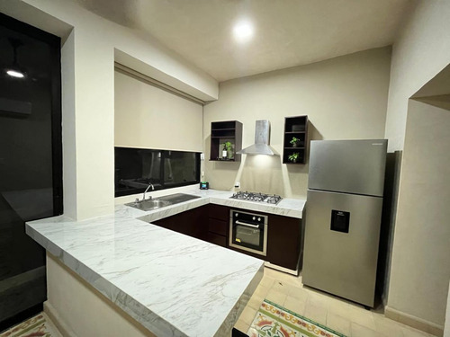 Impresionante Casa En Venta Estilo Colonial En Merida Centro (avc-2585)