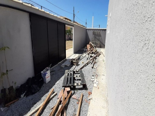 Imagem 14 de 16 de Casa Linear Toda Em Porcelanato, Independente Com Excelente Área Externa Composta De 2 Quartos, Sendo 1 Suíte, Sala, Cozinha, Banheiro, Área De Servi - 848 - 69328939