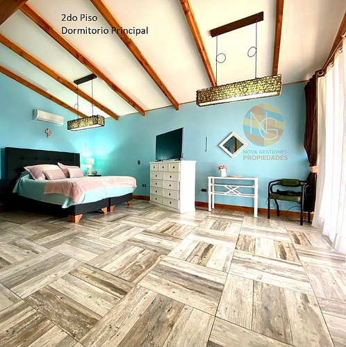 Casa En La Florida, 1000 M2 De Terreno, 350 M2 Construidos.